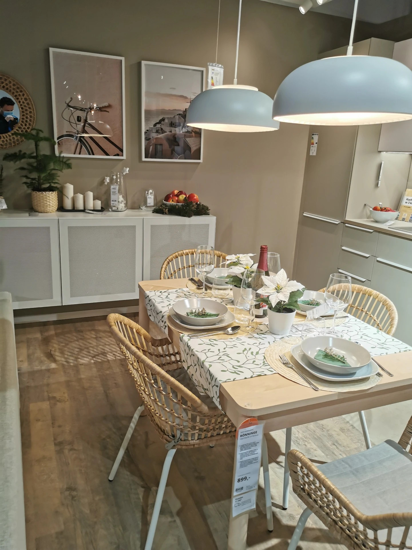 A perfect dining set: RÖNNINGE table and NILSOVE chairs from IKEA